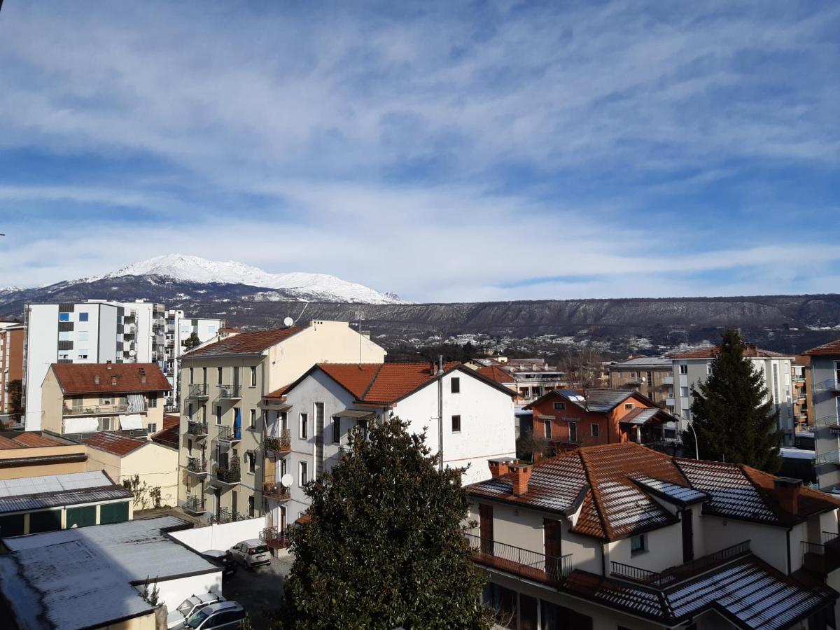 Sei Da Noi Hotel Ivrea Bagian luar foto