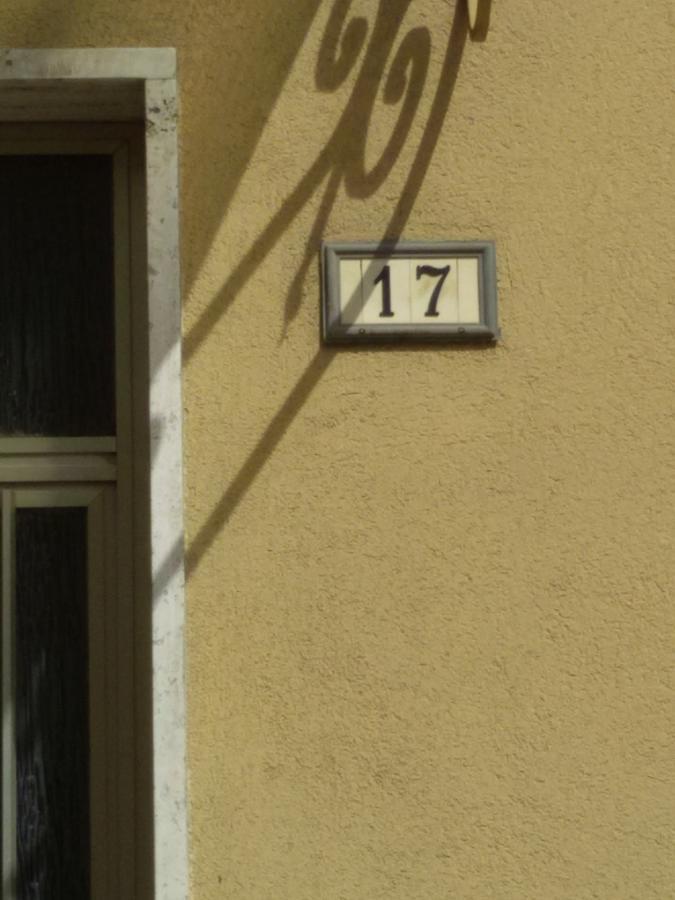 Sei Da Noi Hotel Ivrea Bagian luar foto
